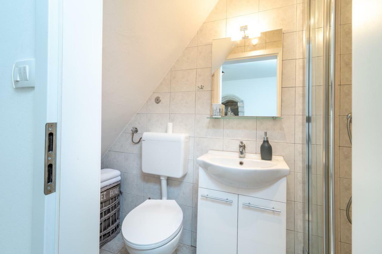 Apartman Skuribanda Трогир Экстерьер фото