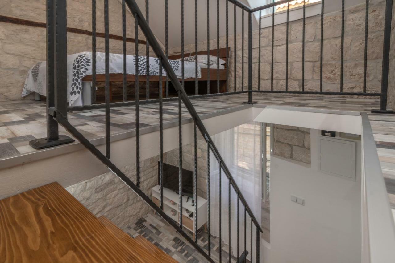 Apartman Skuribanda Трогир Экстерьер фото